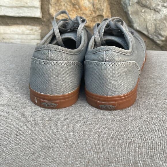 Vans gray low top casual sneakers Women's size 6 - Picture 3 of 6